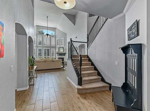 5th image of 1310 Ballycastle Ln