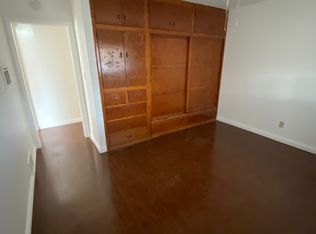 45 S Vinedo Ave #D, Pasadena, CA 91107