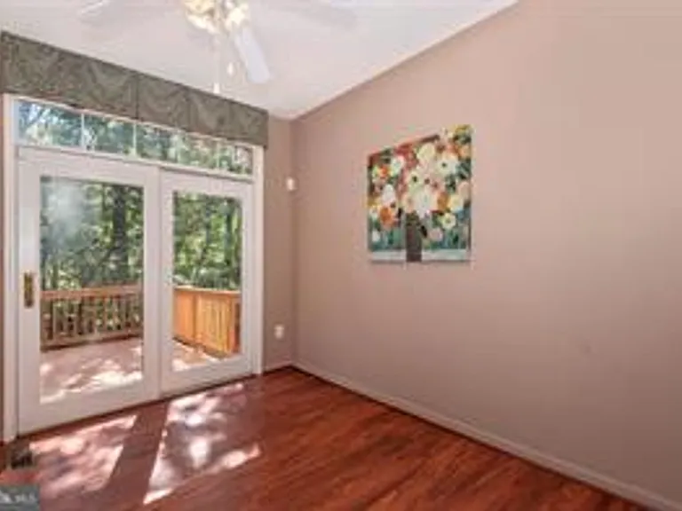 13118 Shamrock Glen Dr — Photo 9