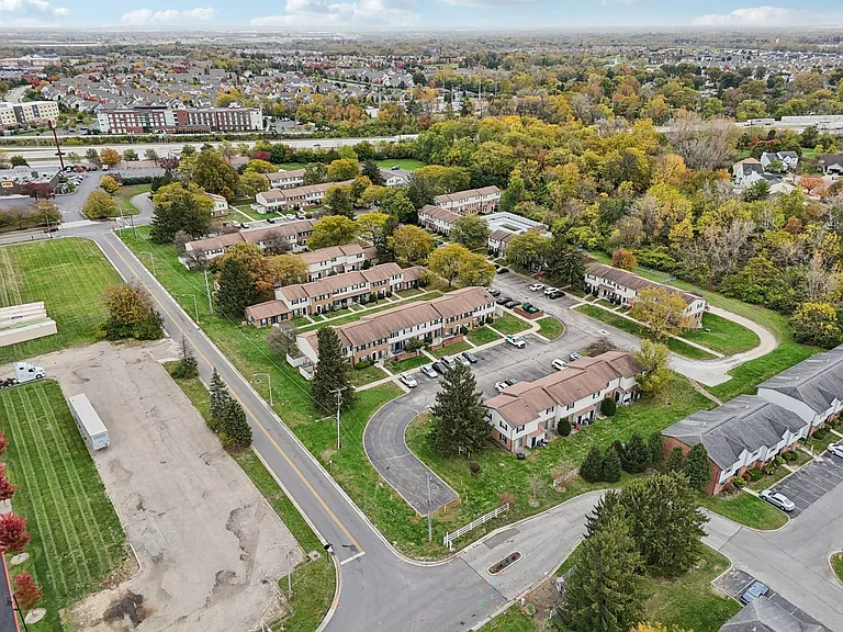 Park Place Apartments — Photo 35