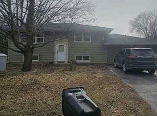 313 Warren Ave, Hillsdale, IL 61257