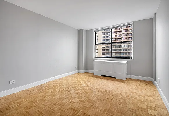 Rented by Mirador Real Estate | media 12