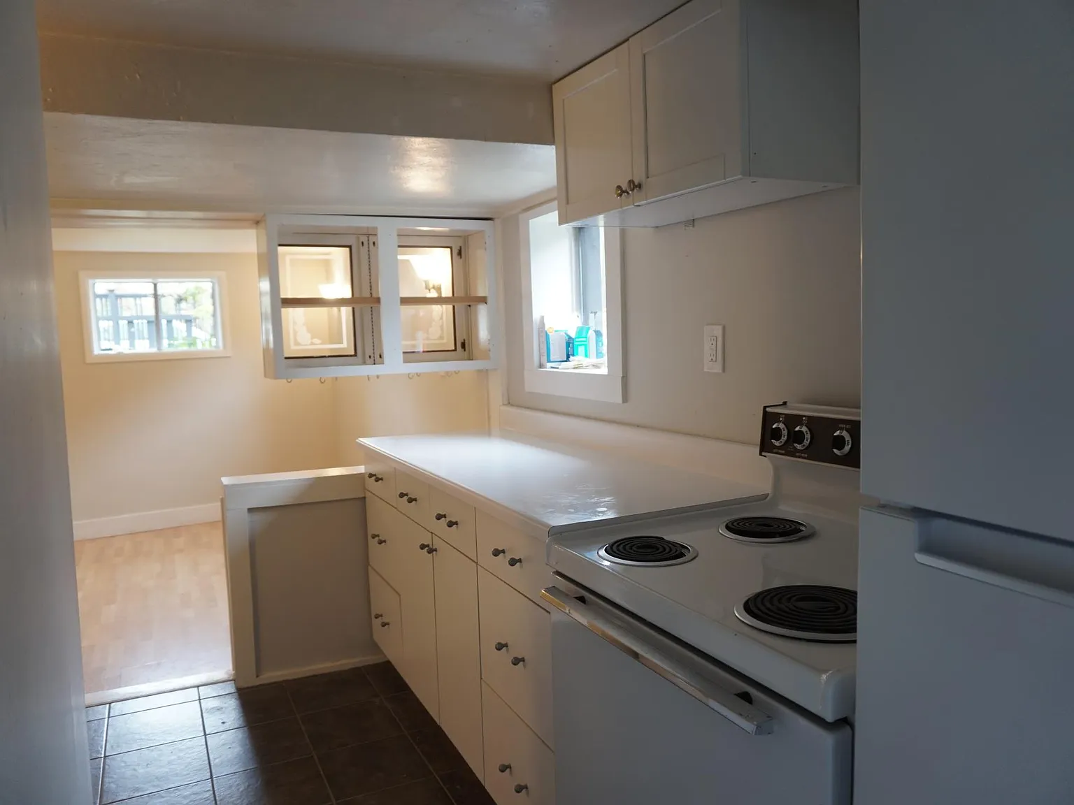 6538 Division Ave NW — Photo 4