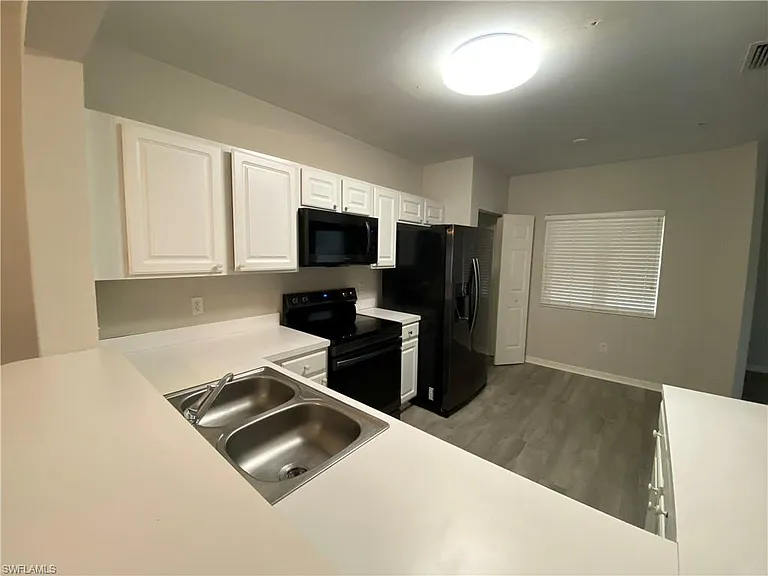 10010 Maddox Ln #315 — Photo 40