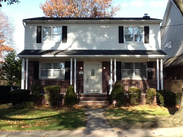 25 Dallas St, Staten Island, NY 10310