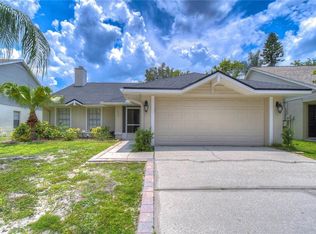 1220 Tuxford Dr, Brandon, FL 33511