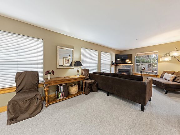 5th image of 8720 Rainbow Ave
