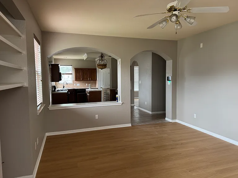 17801 Kilkenny Dr — Photo 4