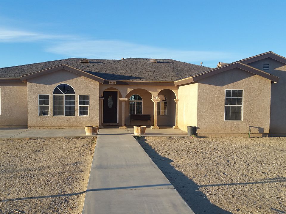 4 Bed/3.5 Bath Modern Ranch