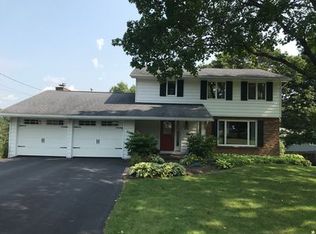 7646 Northfield Ln, Manlius, NY 13104