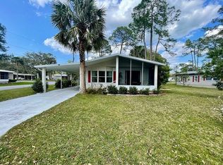 8317 W Charmaine Dr, Homosassa, FL 34448