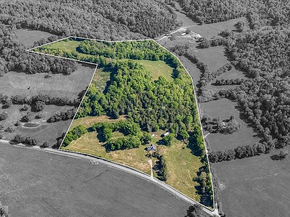 3rd image of 7480 Beech Hill Rd