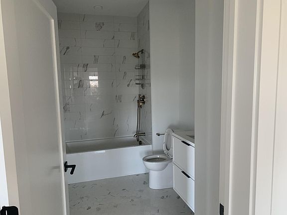 5th image of 500 Leo M Birmingham Pkwy #501