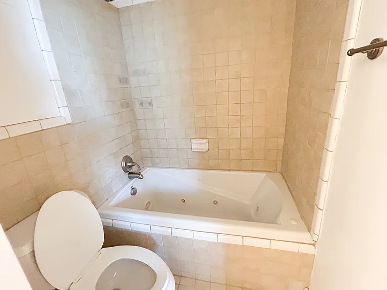3415 W End Ave #212 — Photo 9