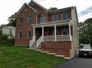 5713 Magnolia Ln, Falls Church, VA
