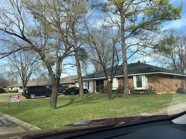2636 Brown St, Bossier City, LA 71111