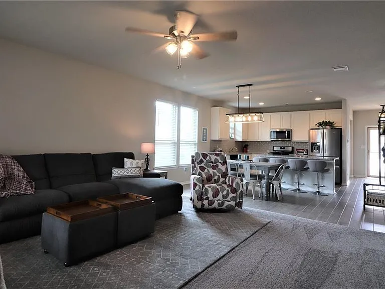 5413 Vanner Path — Photo 7