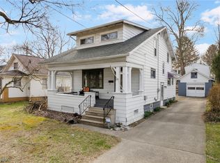 676 Evans Ave, Akron, OH 44310