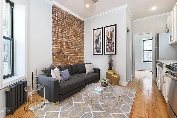 Rented by Compass | media 2