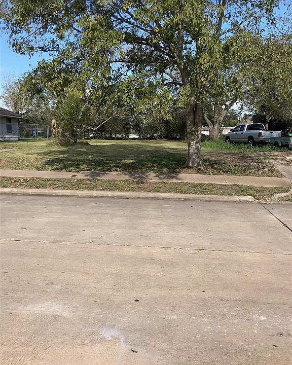1st image of 3127 Sunnydale Dr