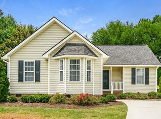 412 Birdsong Way, Holly Springs, NC 27540