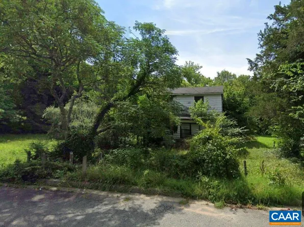 911 Easley St, South Boston, VA 24592