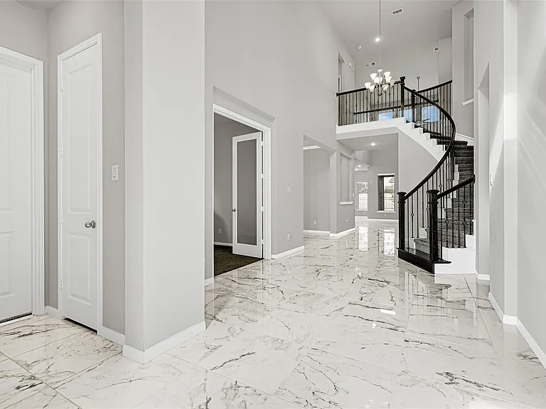 11335 Cosmopolitan Dr — Photo 2
