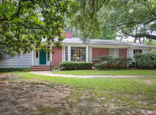 3689 Cavalier Dr, Jackson, MS 39216