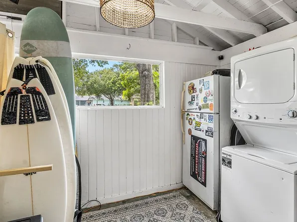 1646 24th St, Vero Beach, FL 32960