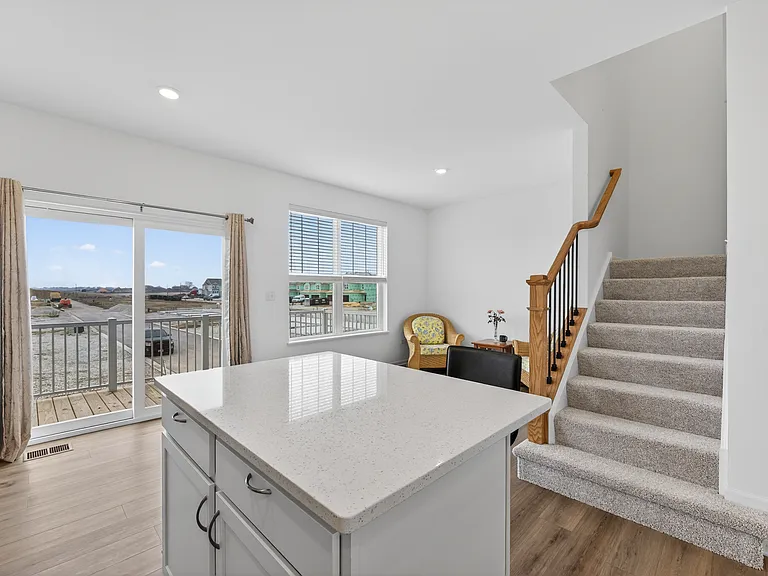 25631 W Wakefield Dr — Photo 12