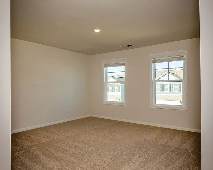 4160 Steel Way — Photo 36