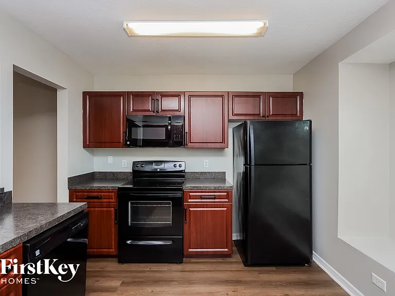 1703 Hulett Dr — Photo 6
