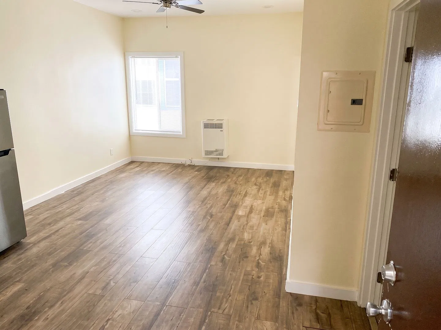 1 bed, 1.0 bath, 350 sqft, $1,650 — Photo 4