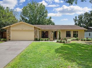 1516 Foggy Ridge Pkwy, Lutz, FL 33559