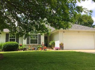 811 S Troy Ave, Springfield, MO 65802