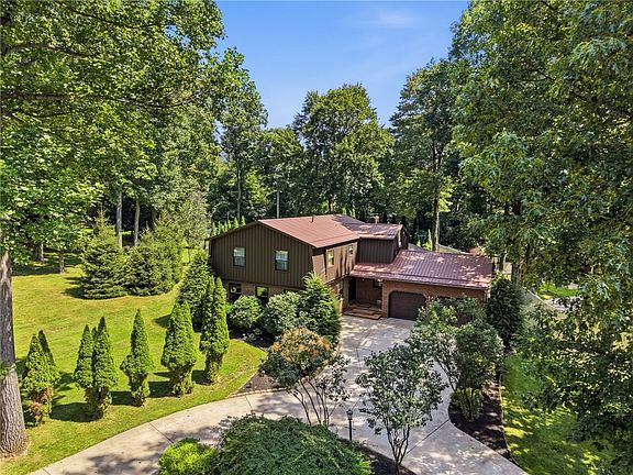 4th image of 5120 White Oak Dr