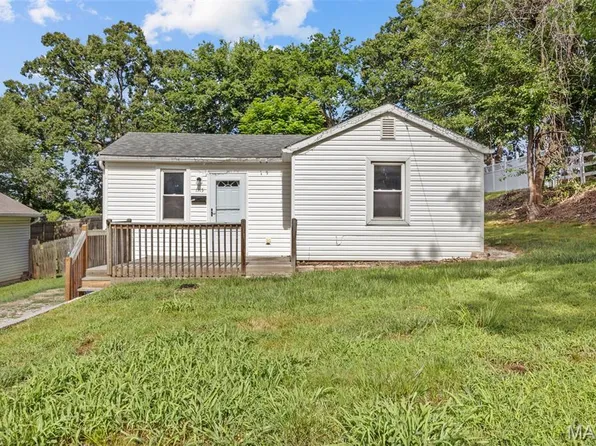 1115 Huber St, Festus, MO 63028