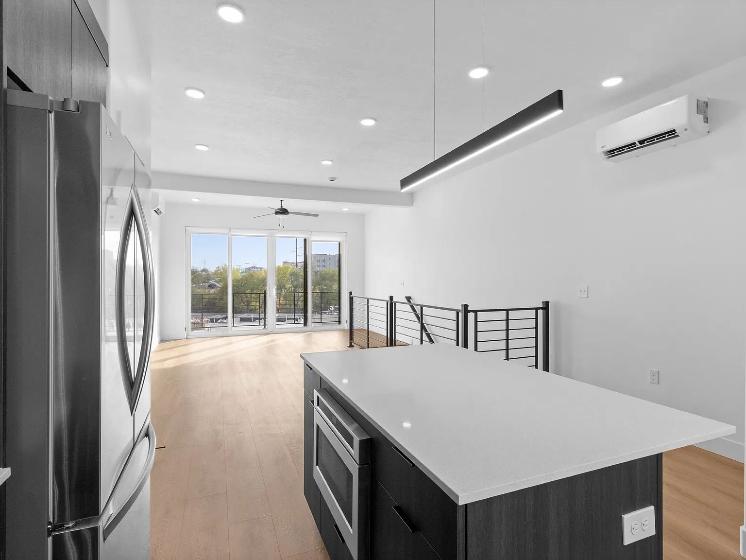 64 W Iko Ave — Photo 3