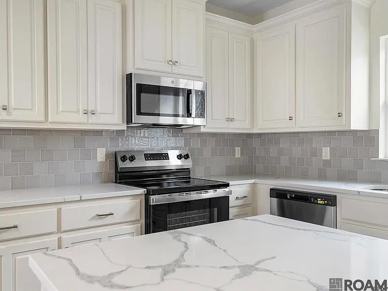 6908 Goya Ave #A — Photo 3