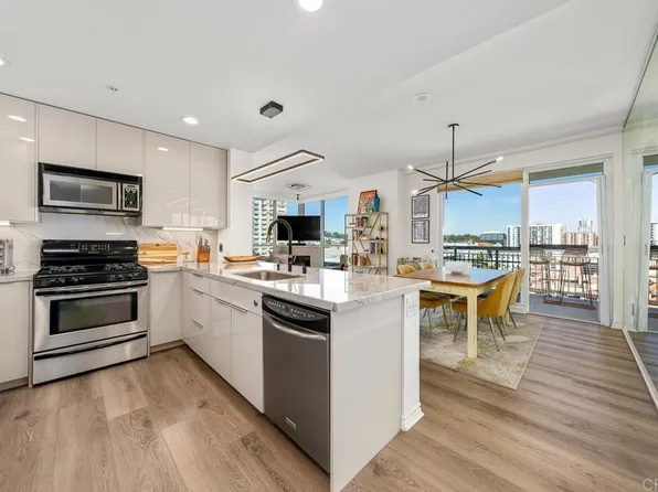 300 W Beech St Unit 1408, San Diego, CA 92101