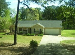 549 Jackson Lake Rd, McDonough, GA 30252
