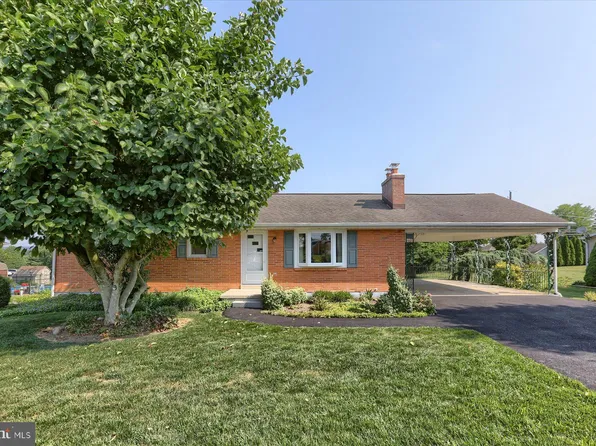 7912 Umberger Rd, Harrisburg, PA 17112