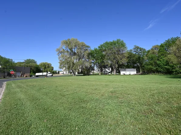 3rd Ave W, Shakopee, MN 55379