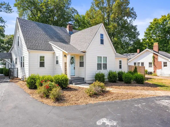 1205 N High St, Winchester, TN 37398