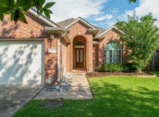 11030 Sentry Ct, Houston, TX 77065