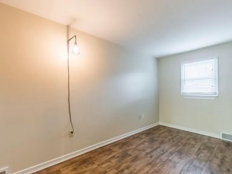 1617 Orange St — Photo 11