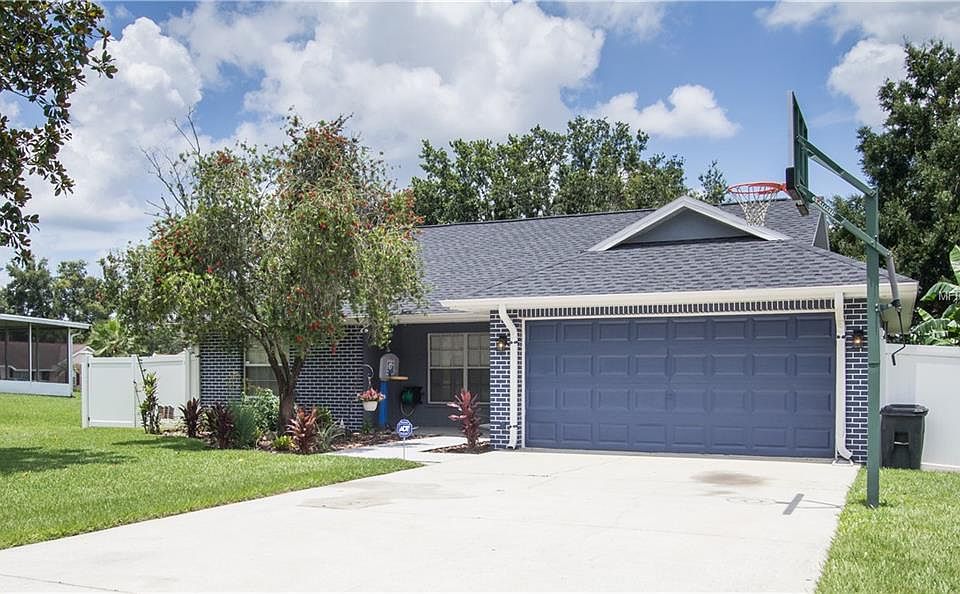 1st image of 38805 Berta Dr