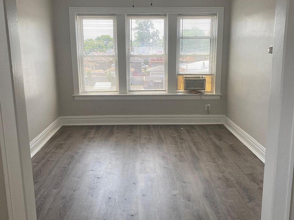 1st image of 4852 W Diversey Ave APT 3F