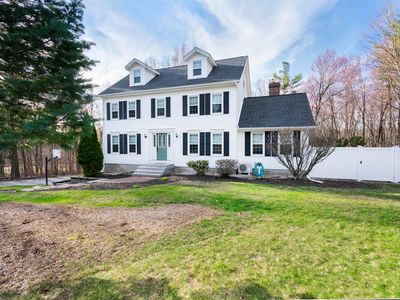 4 Faye Lane, Londonderry, NH, 03053