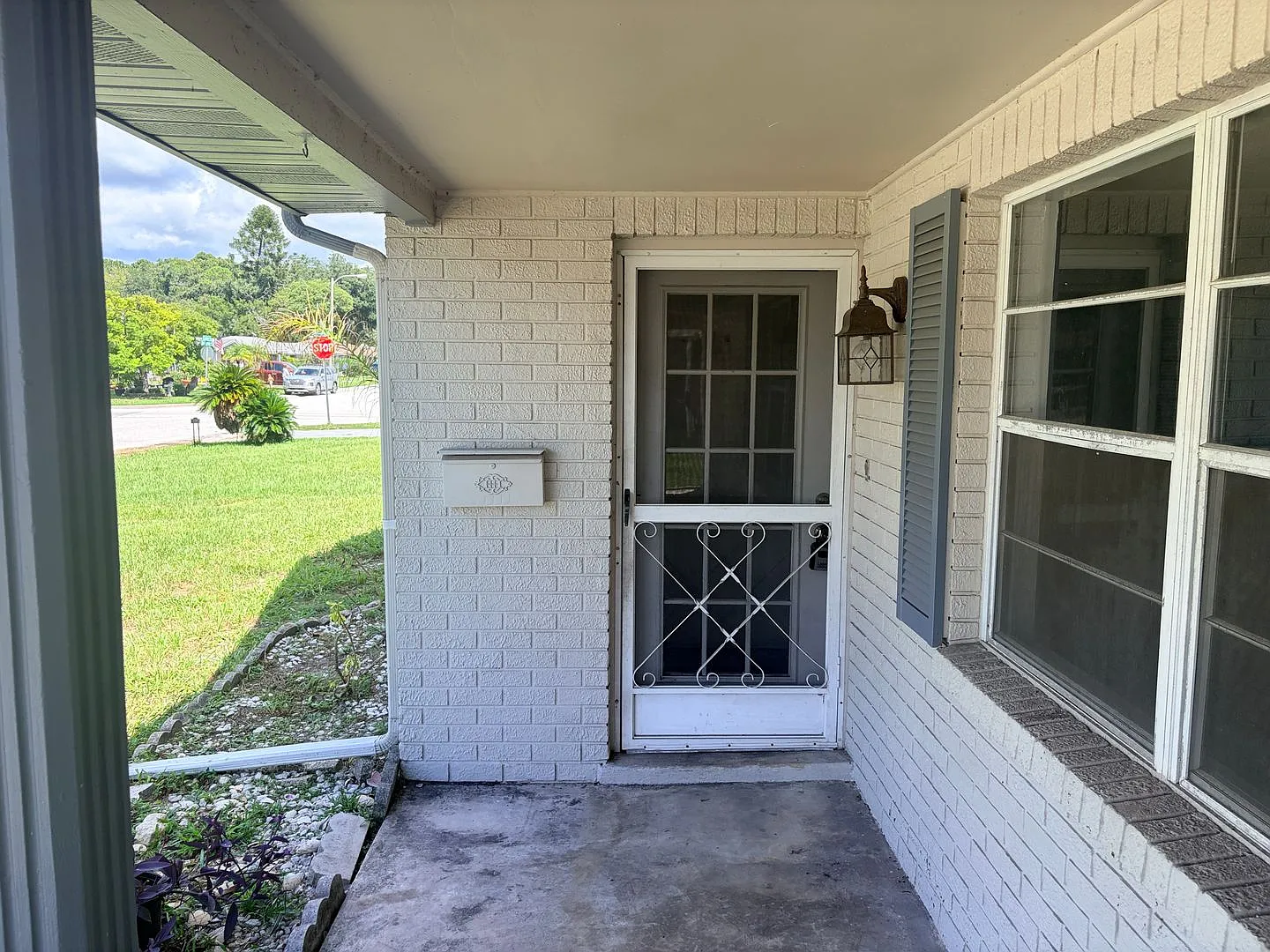 2 Bed,1.5 Bath with Bonus Room and 1 car garage in Magnolia Valley — Photo 3